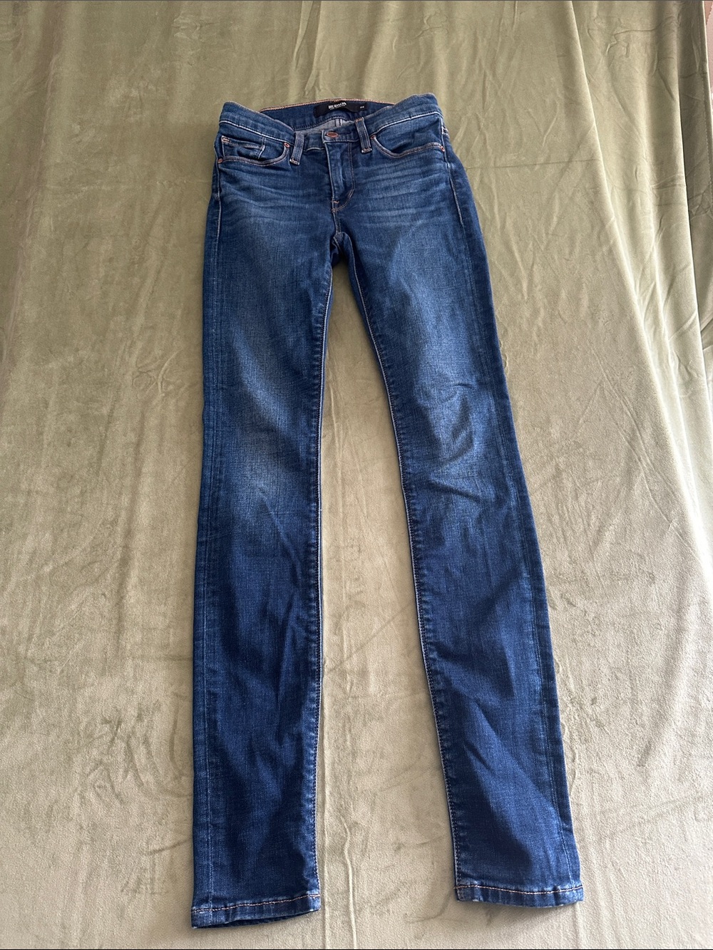 #967 Hudson Jeans Skinny Jeans in Deep Blue Wash